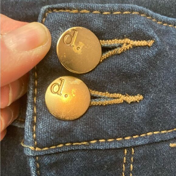 D. Jeans super stretchy almost jeggings w/ zip fly and hardwear like Jeans - Picture 4 of 8